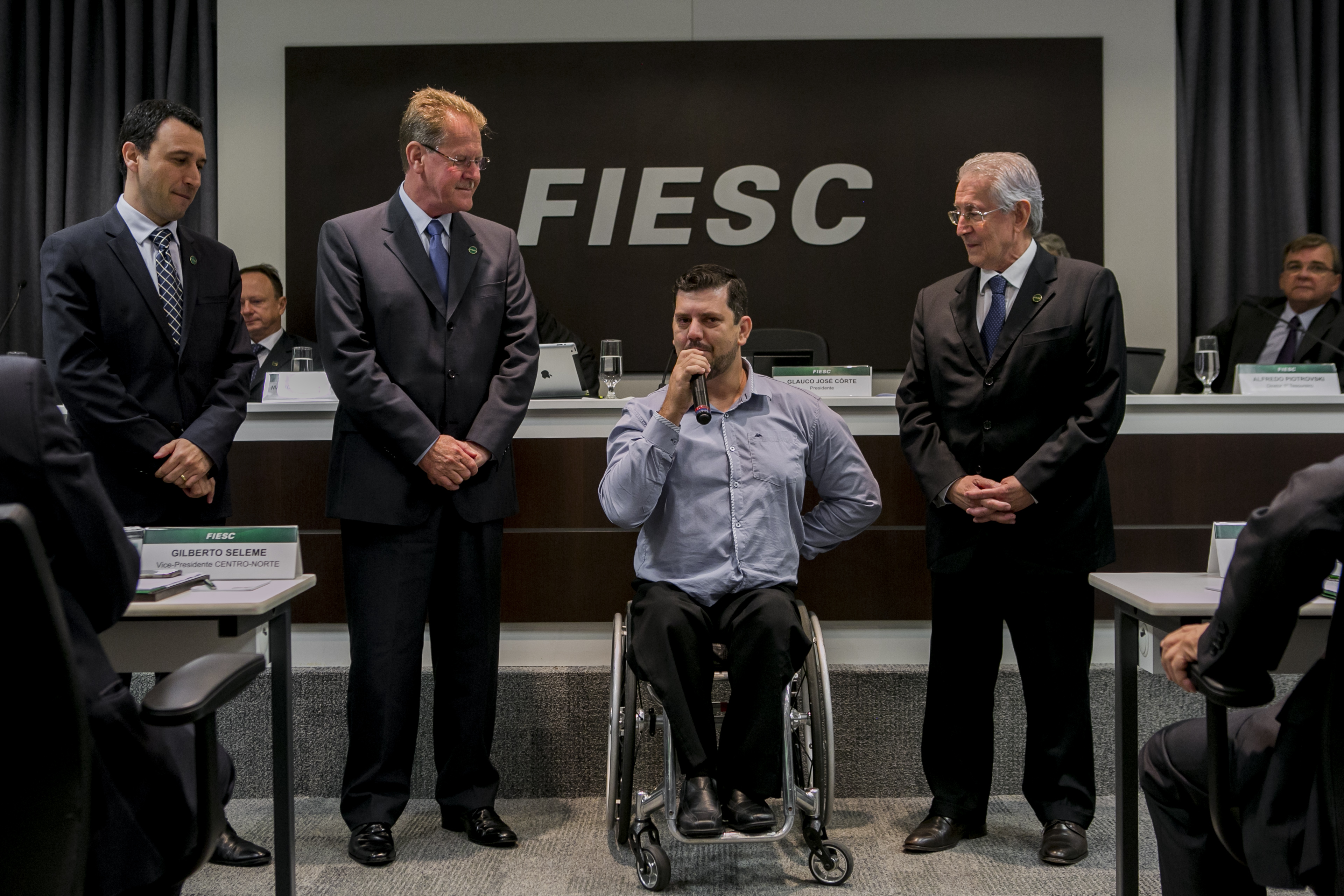 Imagem 3681 no node 5767