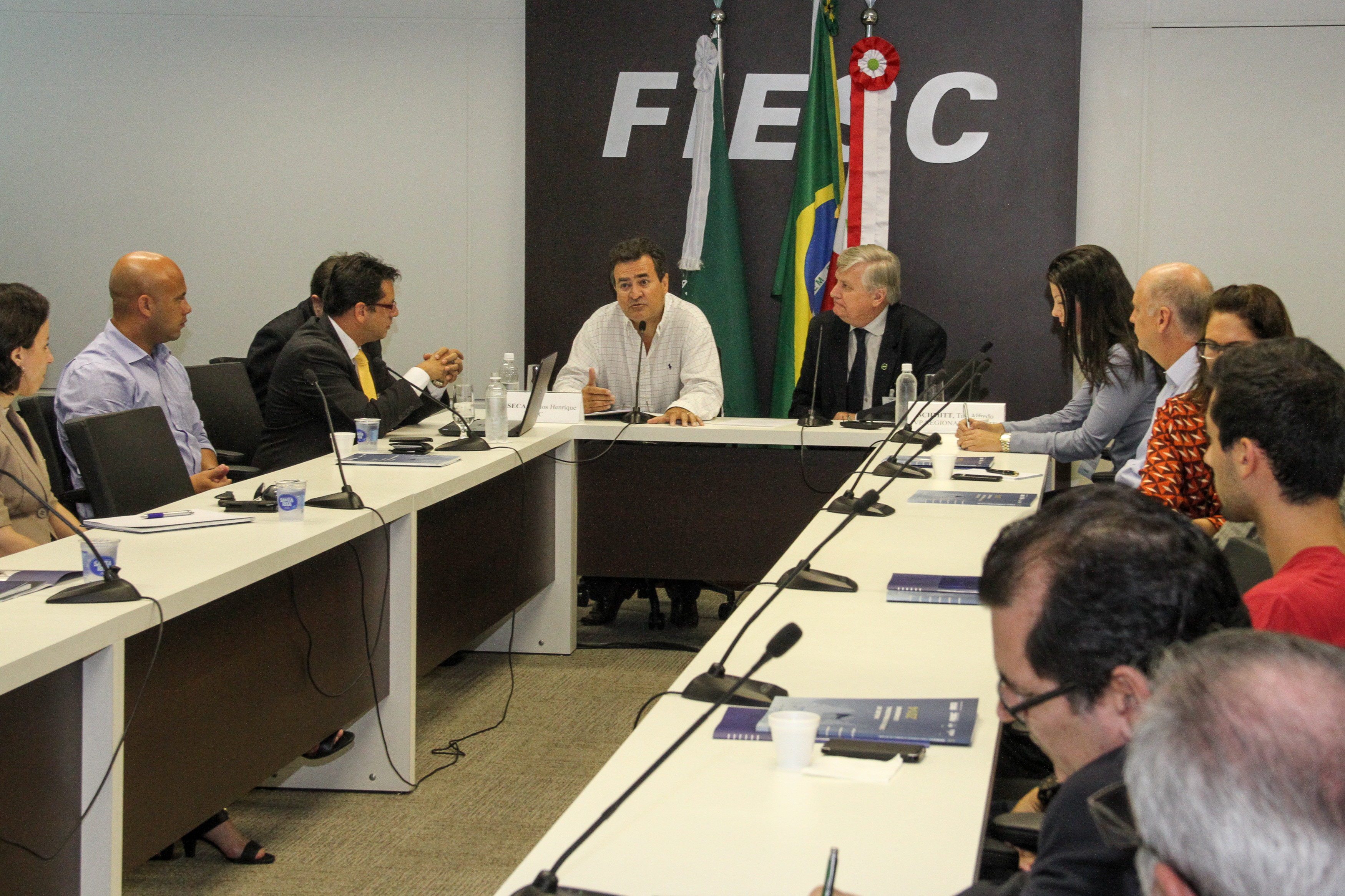 Imagem 831 no node 2425