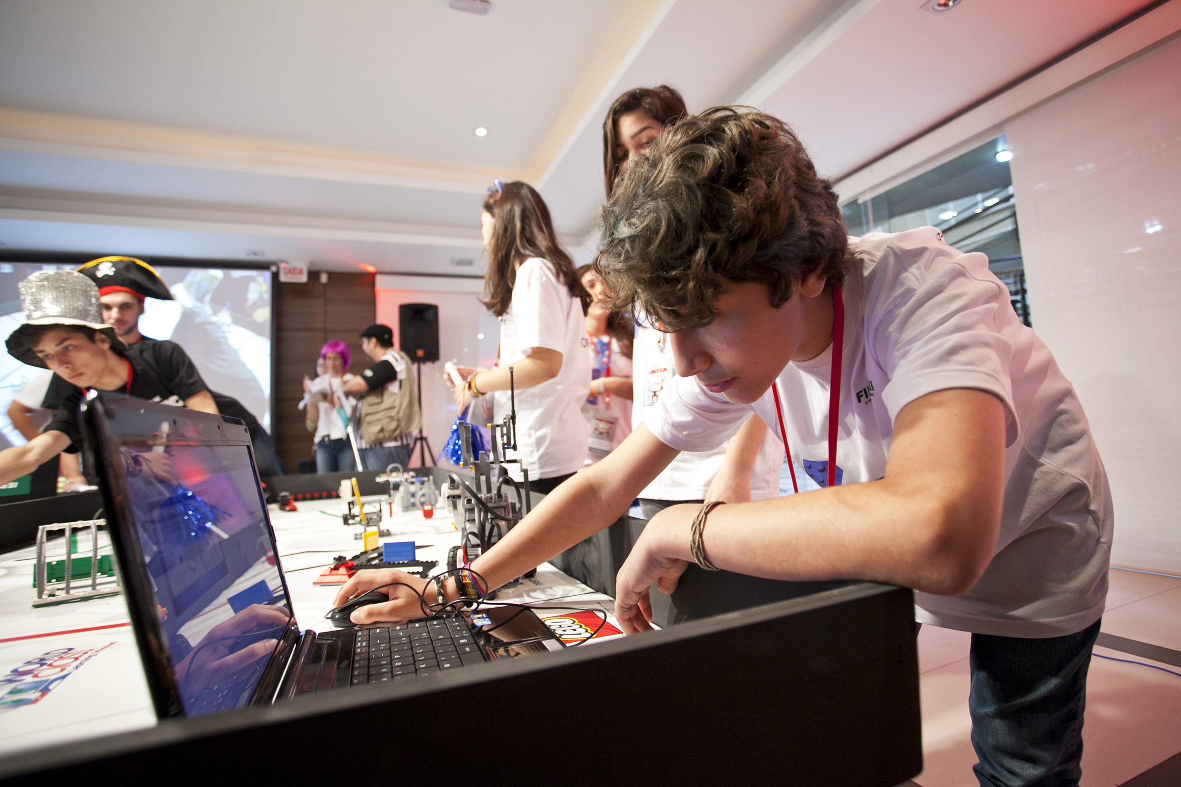 Imagem 851 no node 2447