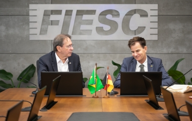 FIESC recebe cônsul da Alemanha
