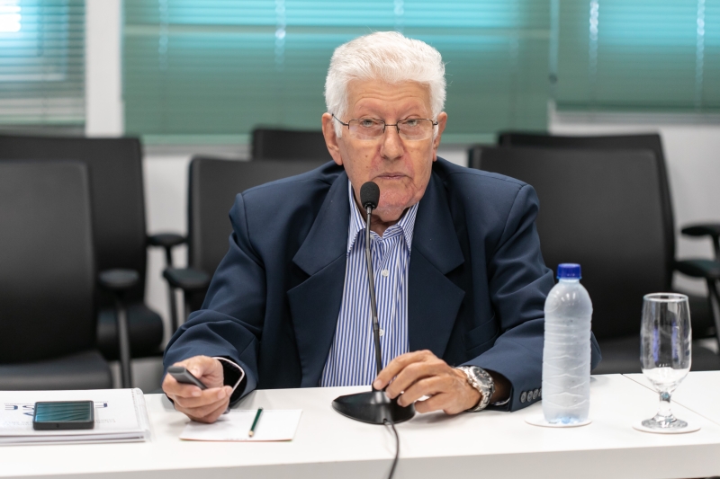 Professor Carlos Taboada, da UFSC, apresentou os principais resultados do estudo (foto: Filipe Scotti)