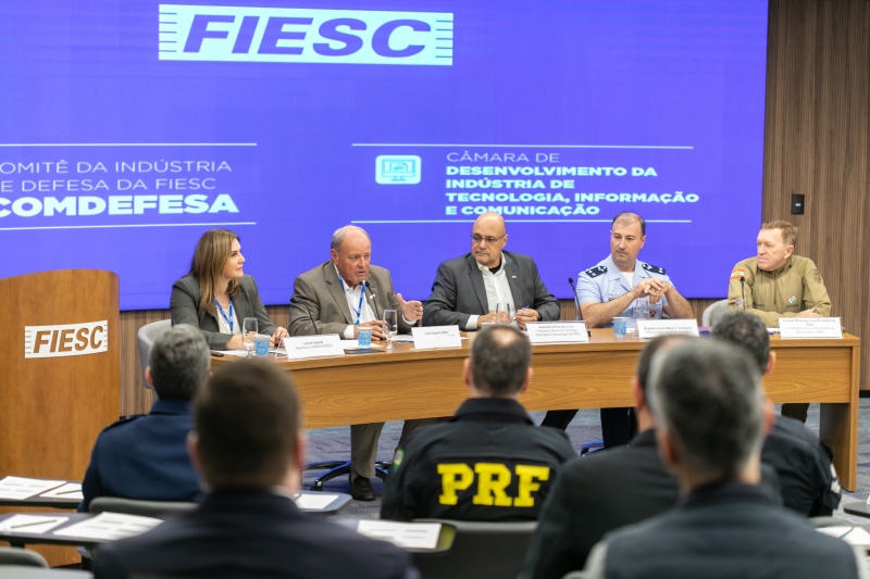 Reunião conjunta do Comdefesa e do Comitê de Tecnologia (foto: Filipe Scotti)