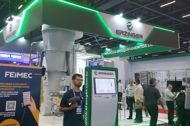 Indústrias catarinenses expõem seus produtos na FEIMEC em São Paulo. (Foto: Ana Roieski)