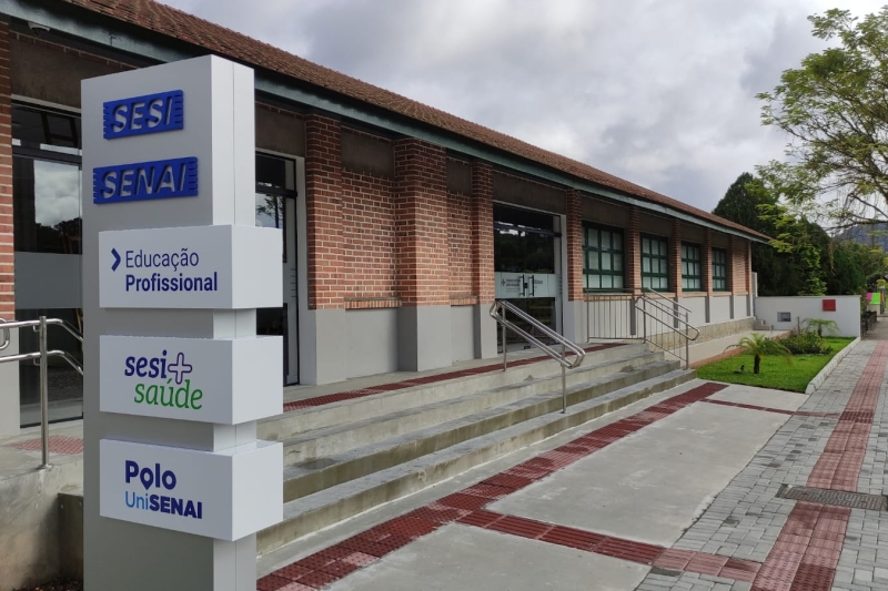 FIESC inaugura obras e apresenta projetos no Vale; investimentos de R$ 213 milhões