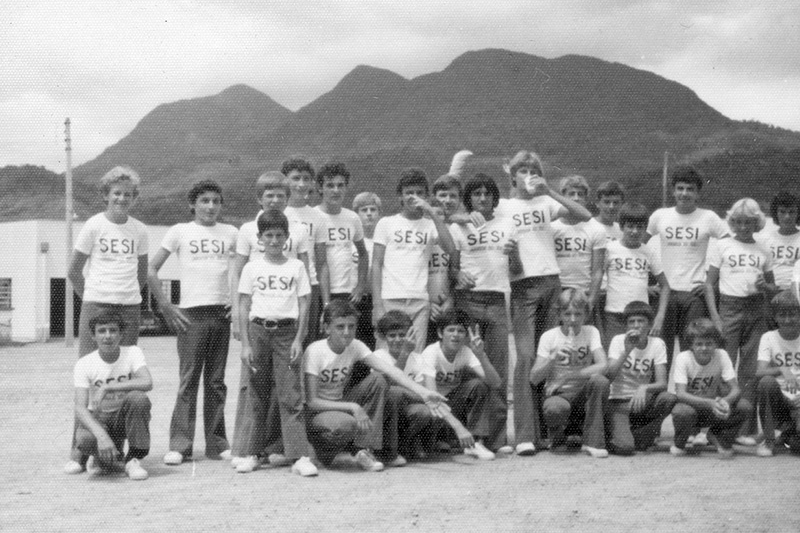SESI e SENAI de Santa Catarina passaram a atender os trabalhadores da indústria após a fundação da FIESC, oferecendo serviços de educação profissional e básica, lazer e saúde (Foto: Acervo Cultural FIESC)