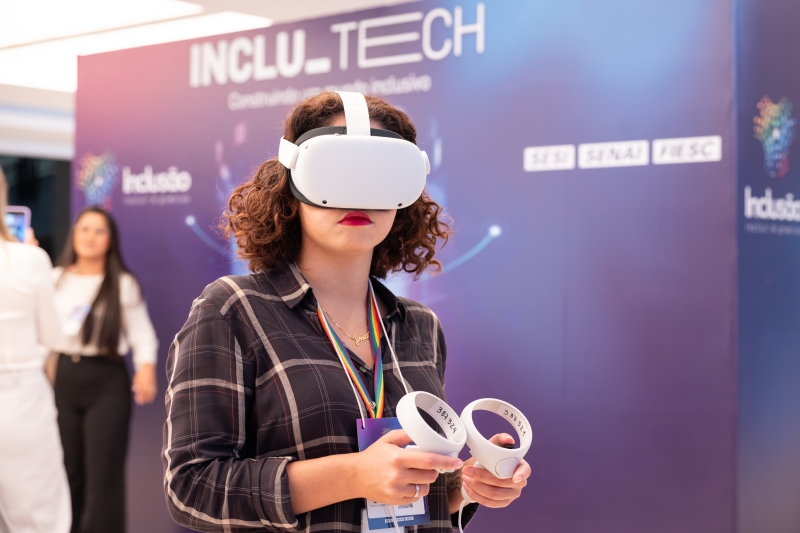 FIESC sedia evento sobre inclusão de pessoas com deficiência e tecnologia