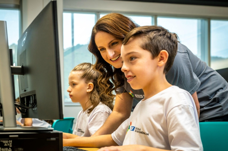 Estudantes das Escolas SESI conquistam 335 medalhas em Olimpíada de Língua Inglesa