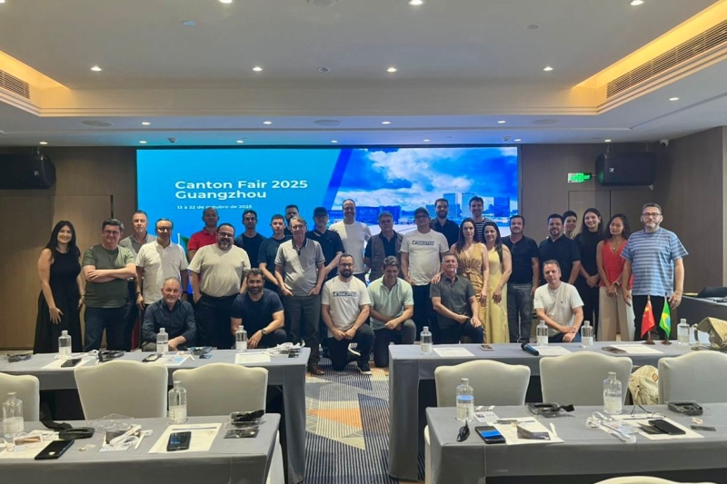 Grupo brasileiro que participa da Canton Fair